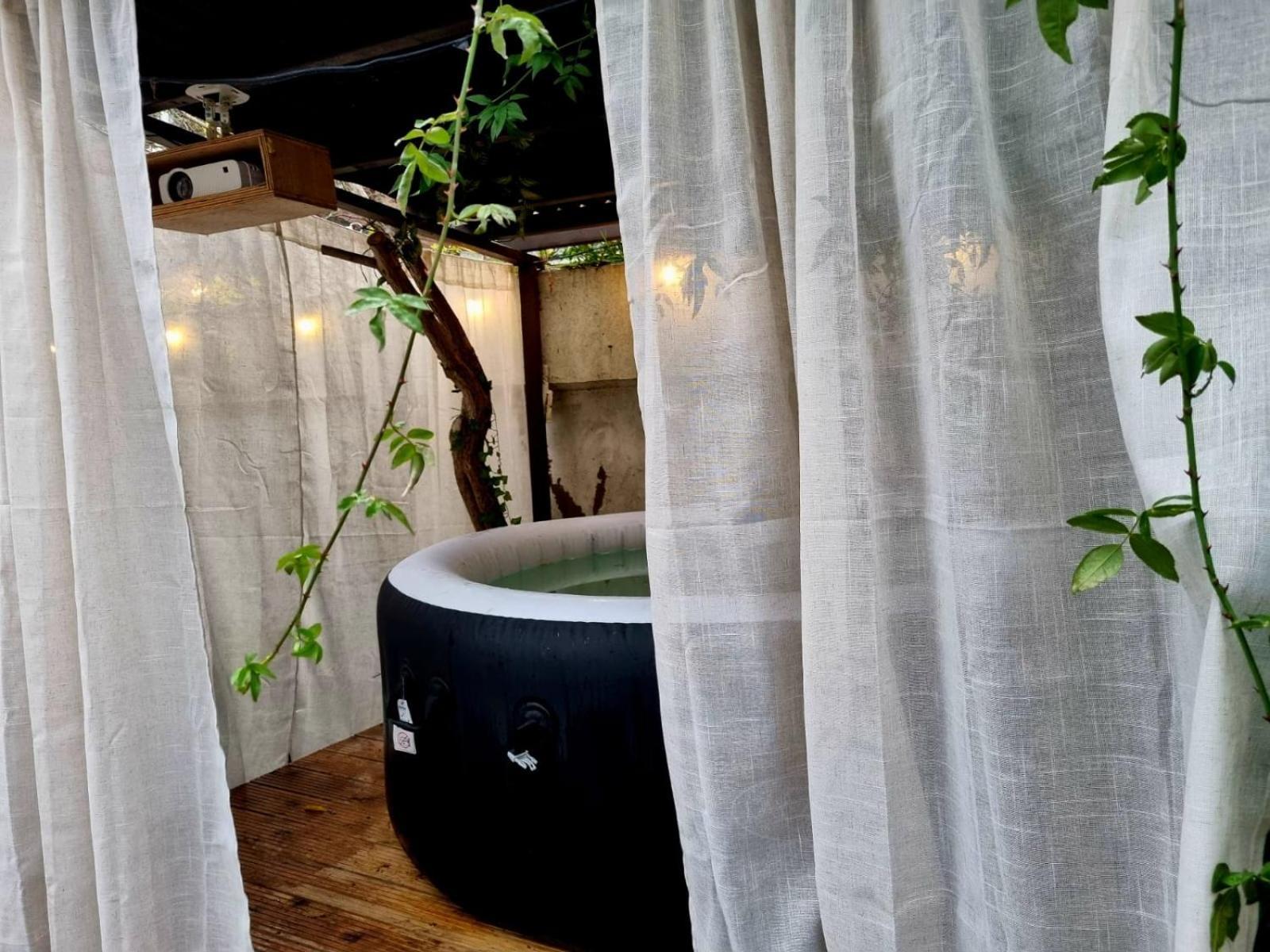 Double Room W/Projector & Garden Hot Tub London Eksteriør billede